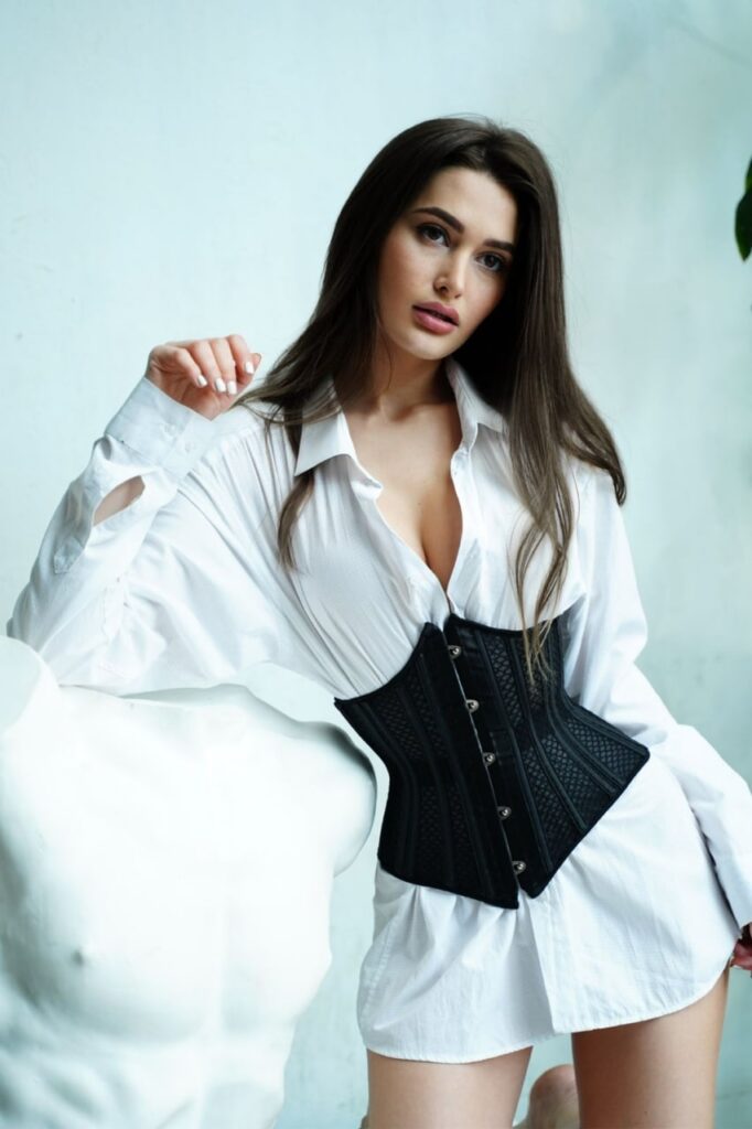 Элитный эскорт от Полина escort-moscow.pro