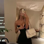 Девушка на час Маша работает в Москве