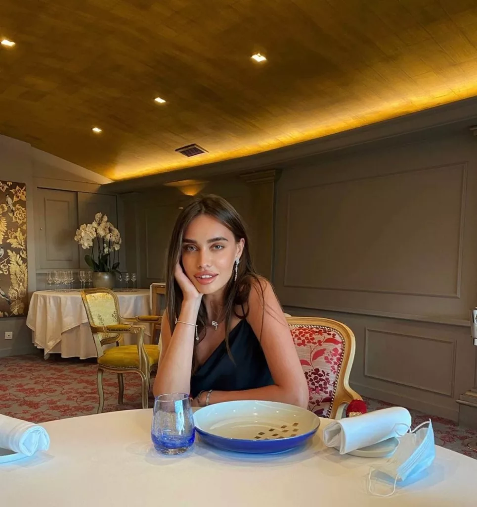 элитная эскортница Анастасия escort-moscow.pro