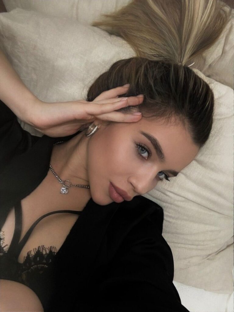 Роскошные услуги эскорта от Саша Москва