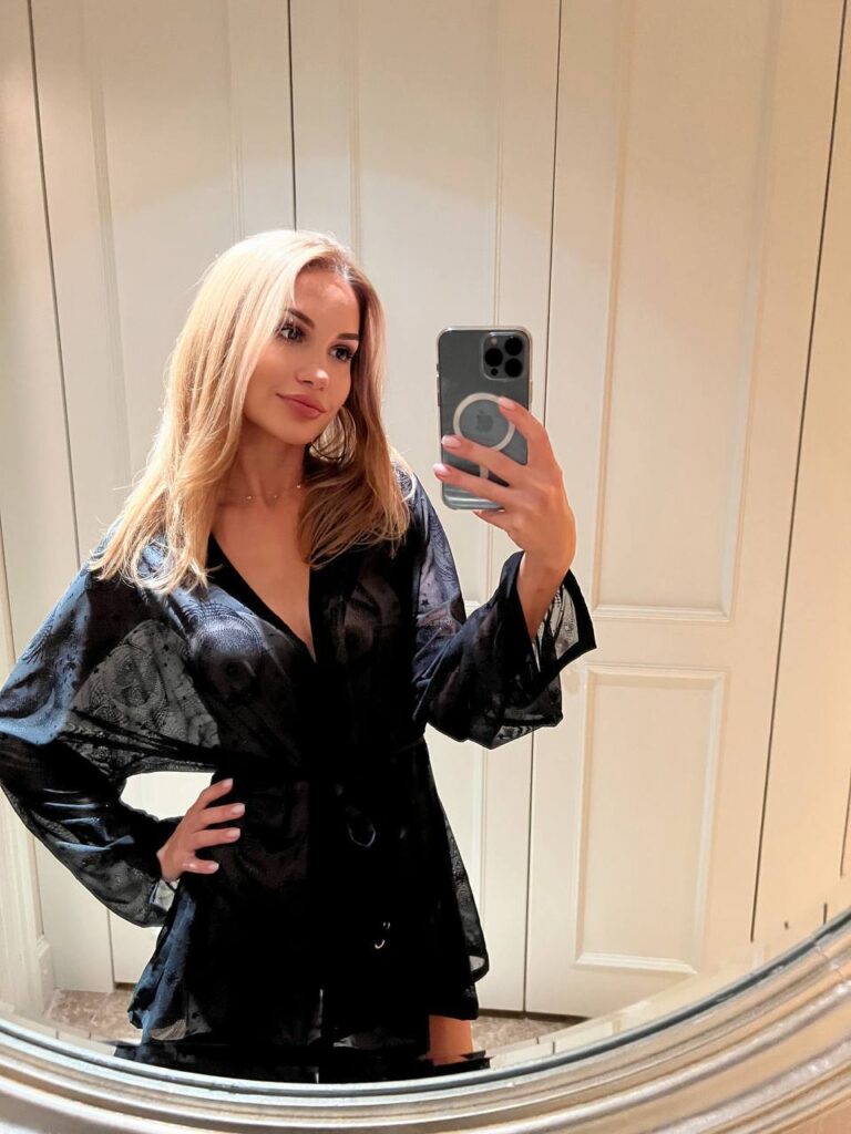 элитная эскортница Алисия Москва